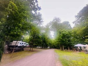 Flying Eagle RV Resort